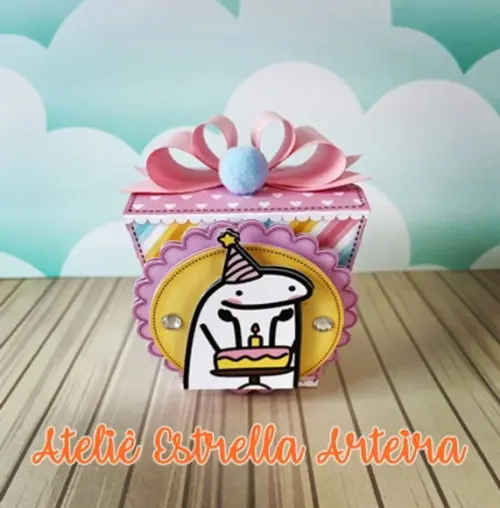 KIT 30 CAIXINHAS PERSONALIZADA FLORK