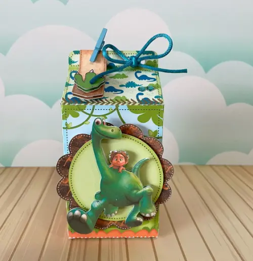 KIT 30 CAIXINHAS TEMA O BOM DINOSSAURO