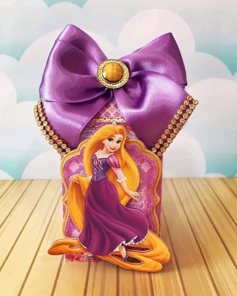 KIT FESTA 40 CAIXINHAS RAPUNZEL