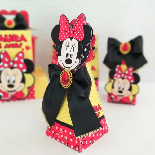 KIT FESTA PERSONALIZADA MINNIE VERMELHA