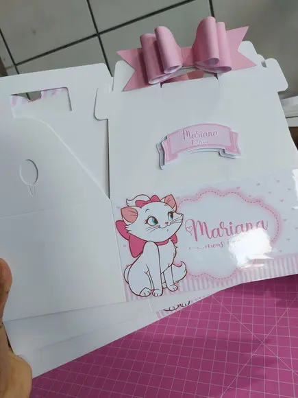 Maleta para Festa na Escola