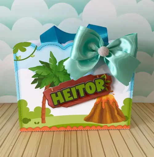 SACOLINHA TEMA O BOM DINOSSAURO