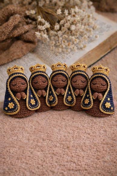 10und Lembrancinhas Nossa Senhora Aparecida Amigurumi Crochê