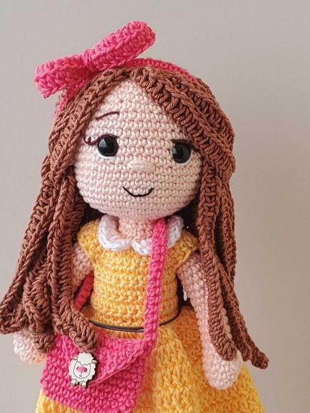 Boneca de Crochê Amigurumi ? Feita à Mão