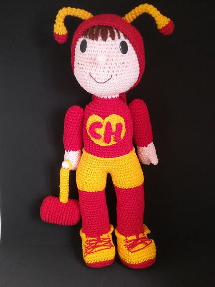 Chapolin colorado em crochê