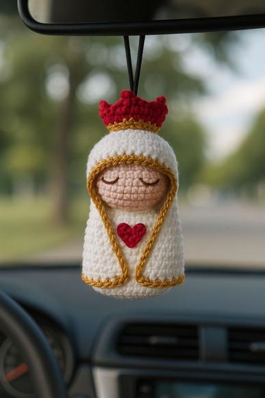 Chaveiro/pêndulo Nossa Senhora de Fátima em Amigurumi - 10u