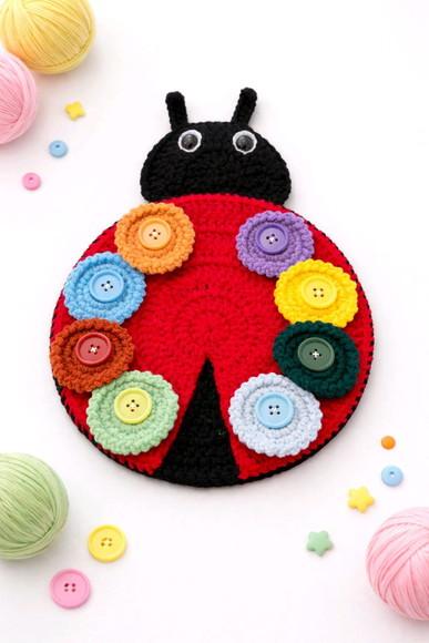 Joaninha Sensorial em Crochê - Brinquedo