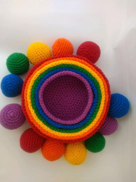 Kit Montessori Sensorial em Crochê 6 Cestos + 12 Bolinhas