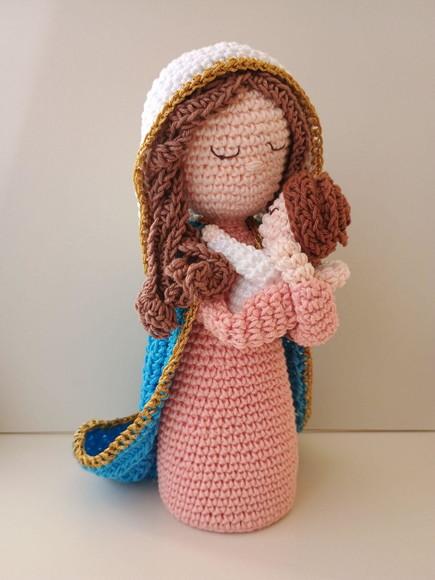 Maria - Santinha em Crochê