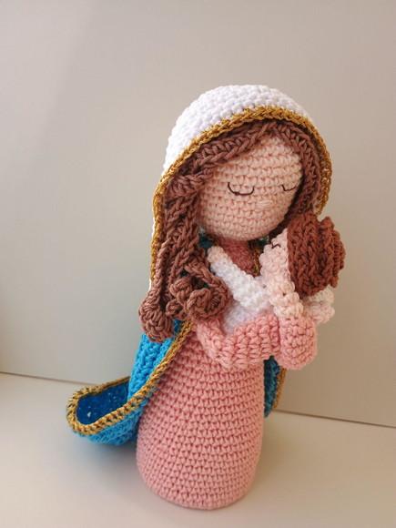 Maria - Santinha em Crochê