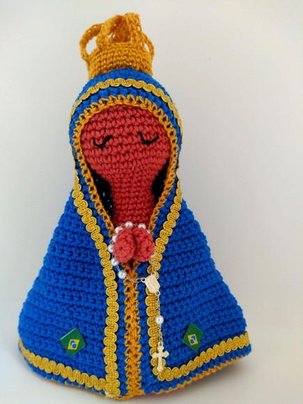 Nossa senhora Aparecida em crochê