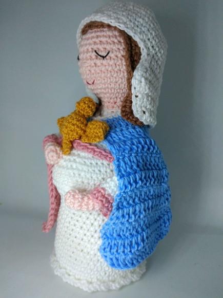 Nossa senhora do Ó em crochê