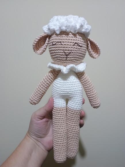 Ovelha Amigurumi