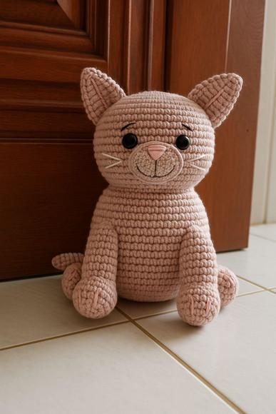 Peso de Porta Amigurumi Gatinho em Crochê