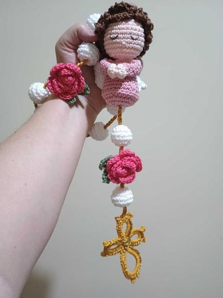 Terço de Berço em Crochê com Anjinho Amigurum