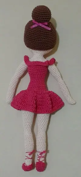 Bailarina em crochê