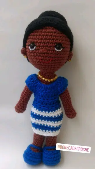 Boneca negra personalizada