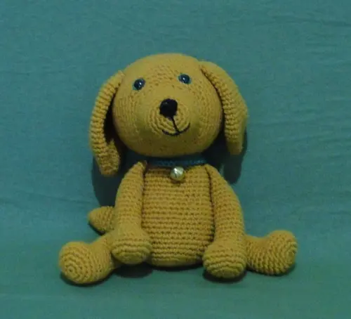 Cachorro em crochê