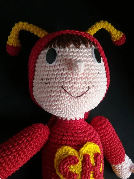 Chapolin colorado em crochê