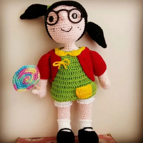 Chiquinha crochê (em pé)