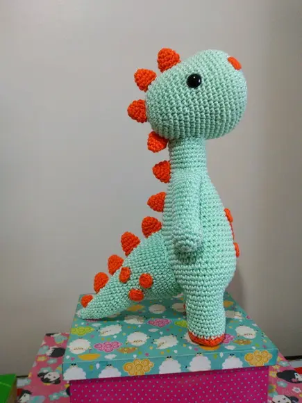 Dinossauro de Crochê