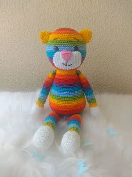 Gato Colorido Amigurumi