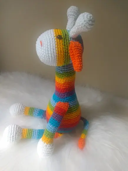 Girafa de Crochê Colorida