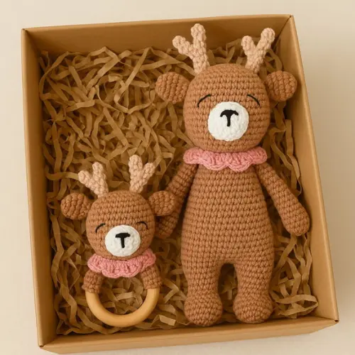Kit Amigurumi Rena em Crochê Boneco + Mordedor