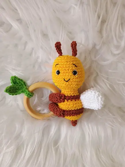 Mordedor Amigurumi Abelha