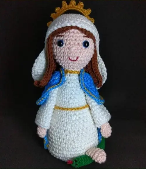 Nossa Senhora das Graças em crochê