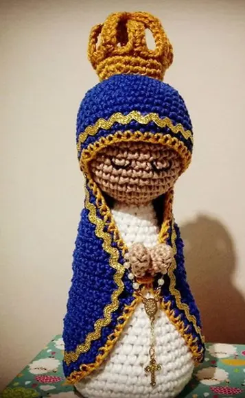Santinha em crochê