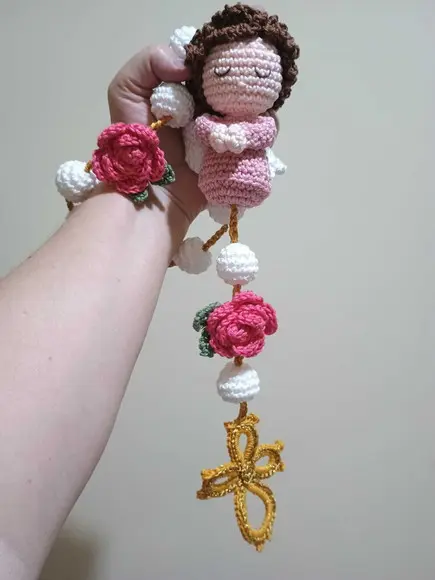 Terço de Berço em Crochê com Anjinho Amigurum