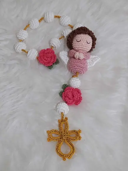 Terço de Berço em Crochê com Anjinho Amigurum