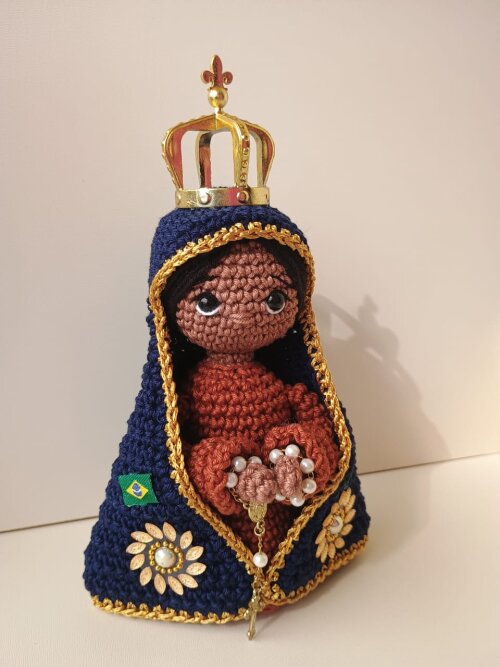 Nossa senhora Aparecida em crochê