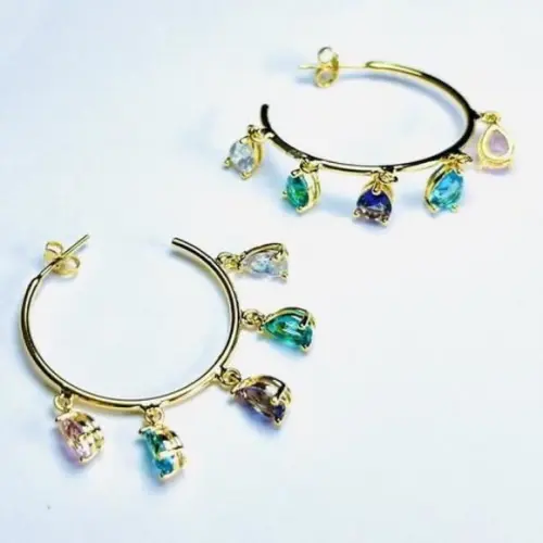 Brinco Argola Zircônias gota
