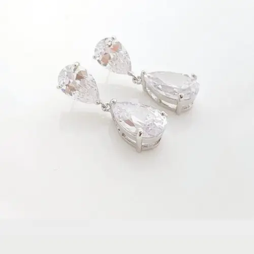 Brinco Zircônia gota dupla