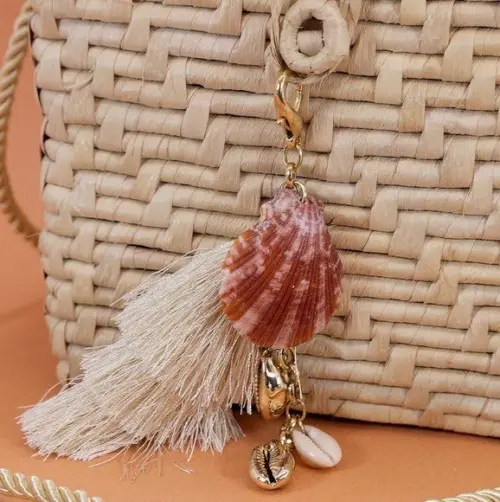 Chaveiro de Bolsa Tassel Concha