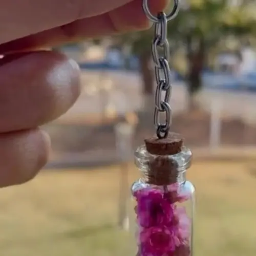 Chaveiro Garrafinha Flores Secas Lembrança