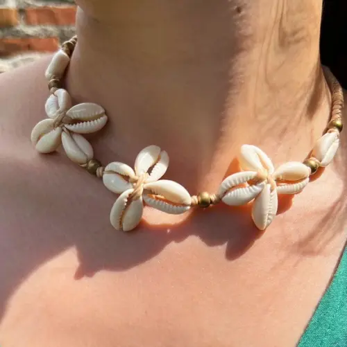Colar Flor de Búzios