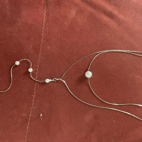 Colar Invertido Pérola Prateado