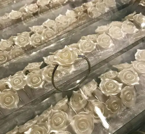 Porta Guardanapo Flor de Pérolas