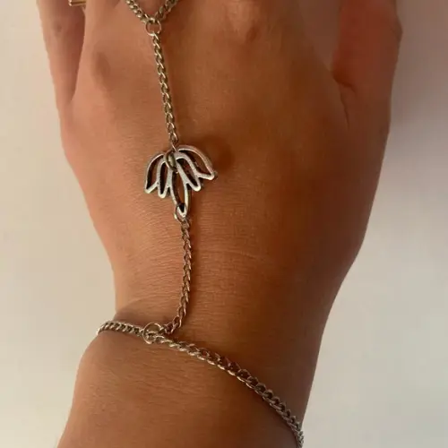 Pulseira de Mão Flor de lótus