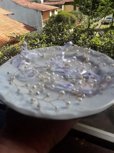 Pulseira tipo corsagê de pérolas