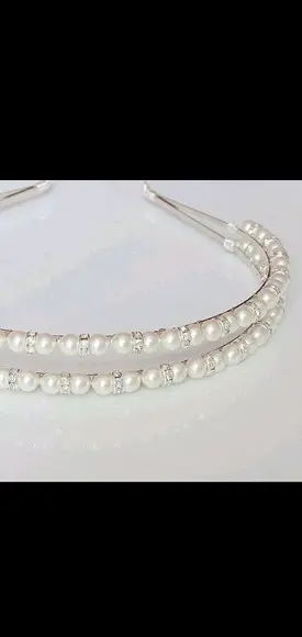 Tiara dupla Pérolas e strass