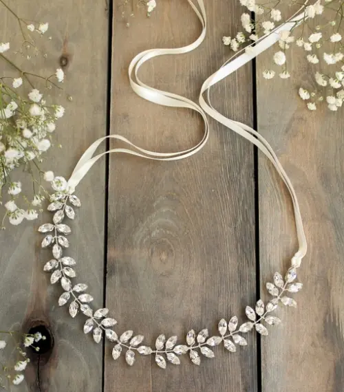 Tiara Folhas Cristais Navete