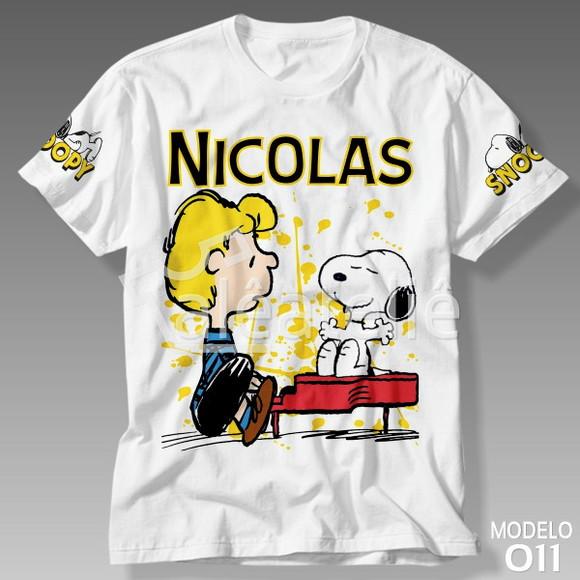 Camiseta Snoopy Schroeder Piano T-shirt Personalizada