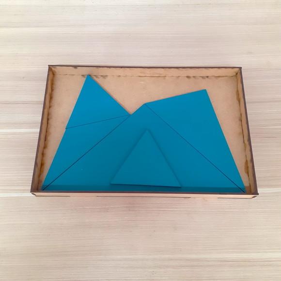 Caixas de Triâgulação Montessori