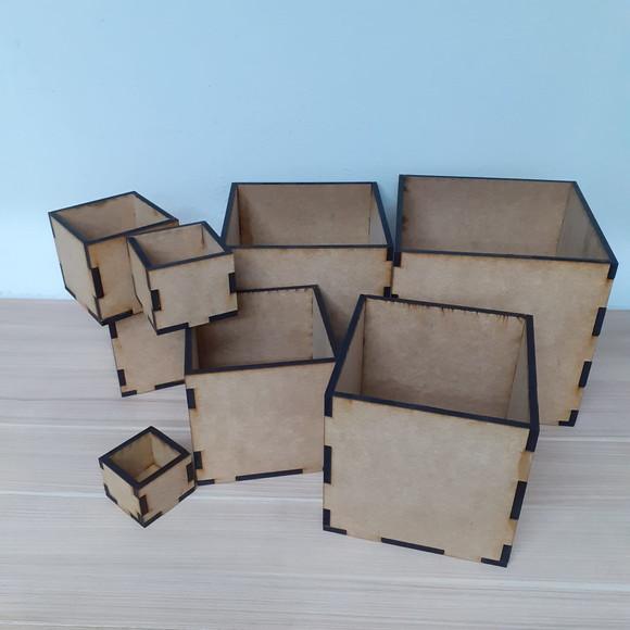 Caixas para Material Geográfico Montessori