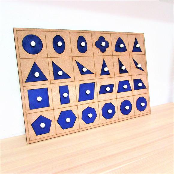 Encaixes de Formas Geométricas Montessori