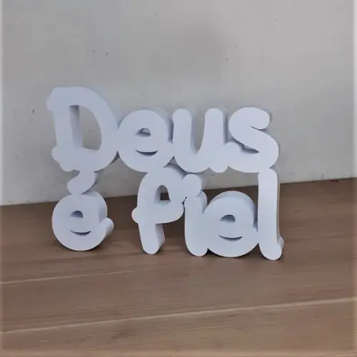 Frase Decorativa Deus É Fiel
